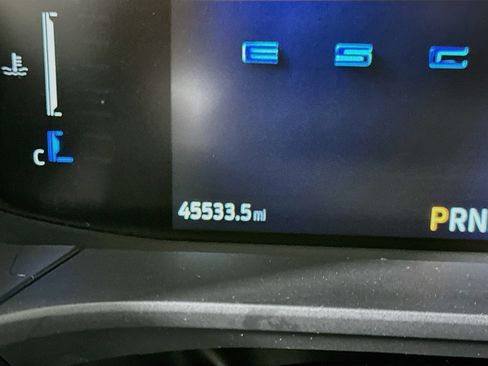Used 2025 Ford Escape ST-Line Select AWD/4WD image 19