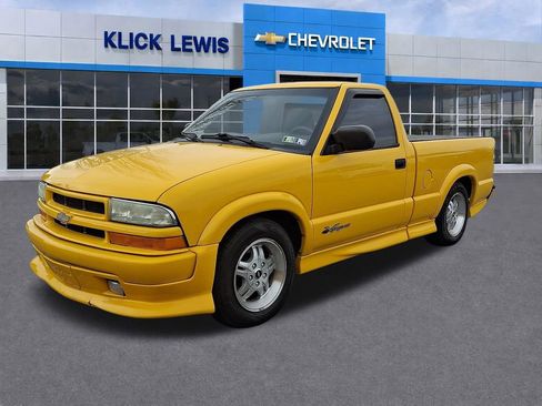 Used 2003 Chevrolet S10 Pickup LS w/ LS Preferred Equipment Group image 3