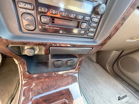Used 2002 Toyota 4Runner Limited RWD image 28