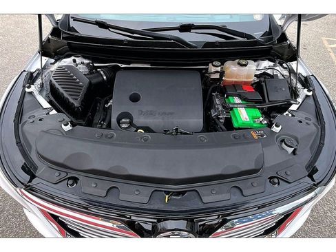 Used 2022 Buick Enclave Premium image 10