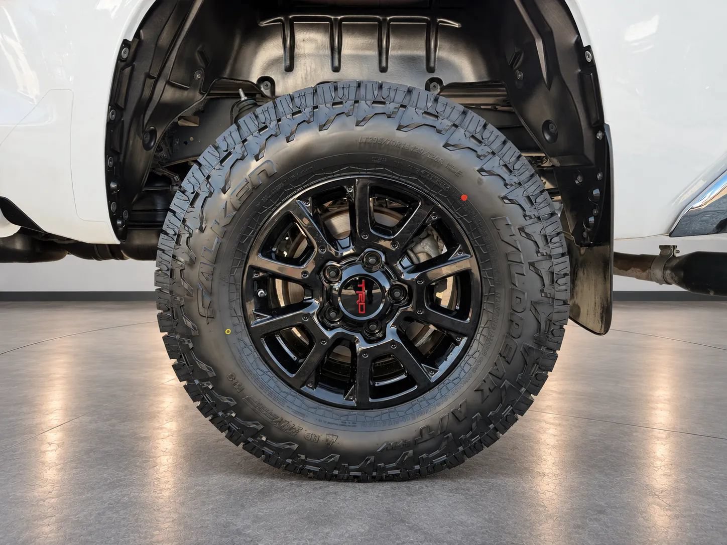 Used 2015 Toyota Tundra SR5 AWD/4WD image 26