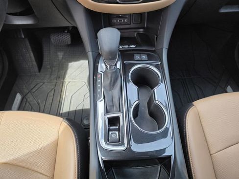 Used 2024 Chevrolet Equinox Premier AWD/4WD image 31