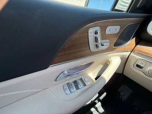 Used 2026 Mercedes-Benz GLE 350 4MATIC image 19