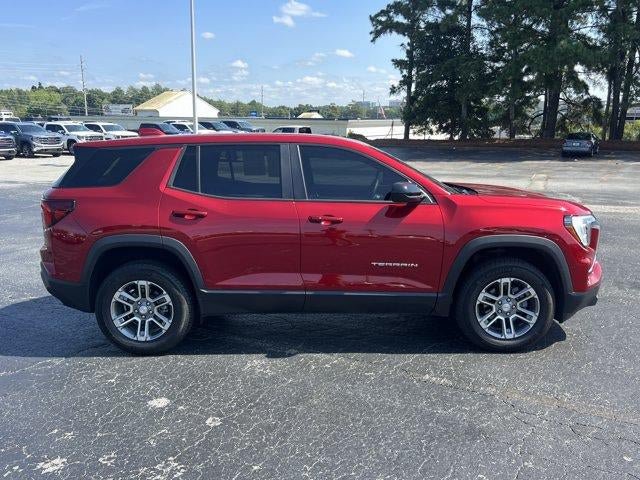 Used 2025 GMC Terrain Elevation AWD/4WD image 4