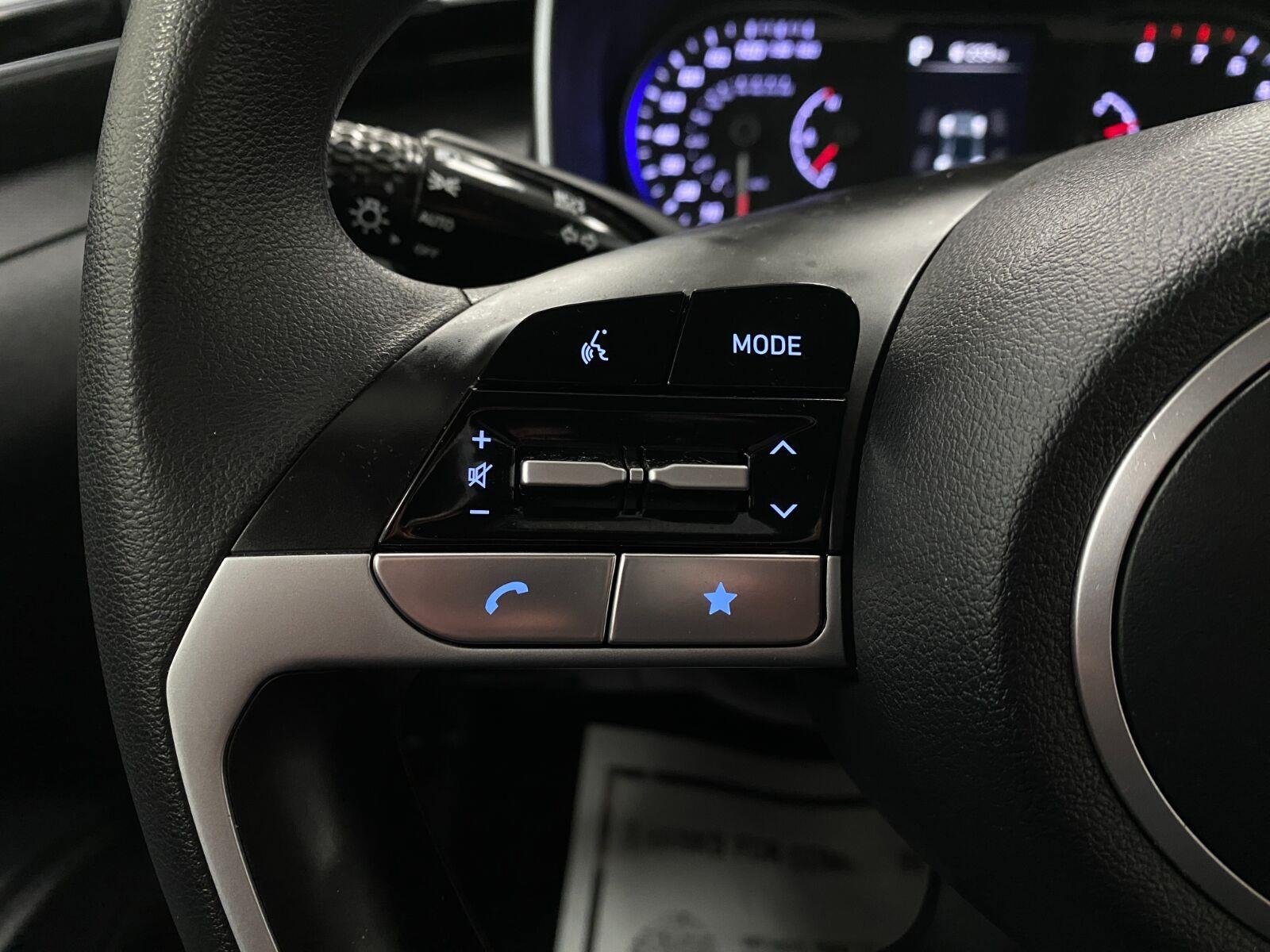 Certified 2024 Hyundai Tucson SEL AWD/4WD image 16