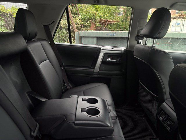 Used 2023 Toyota 4Runner TRD Sport w/ Technology Package AWD/4WD image 6