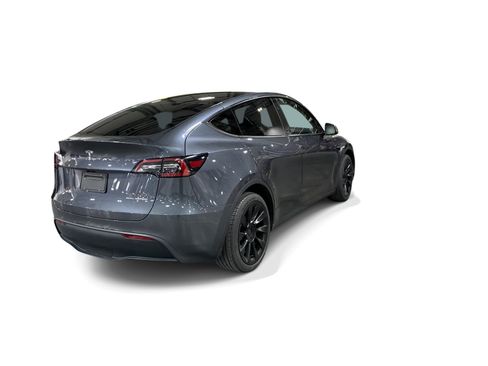 Certified 2023 Tesla Model Y Long Range AWD/4WD image 6