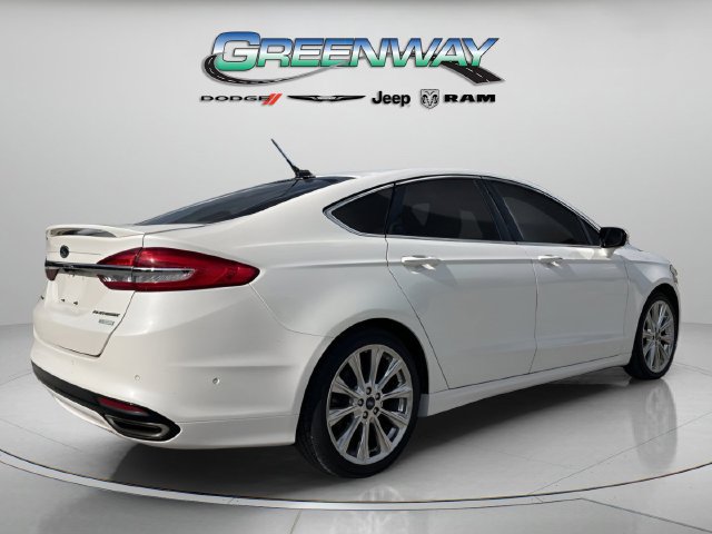 Used 2017 Ford Fusion Platinum FWD image 4