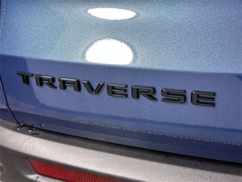 New 2026 Chevrolet Traverse LT w/ Midnight/Sport Edition image 32