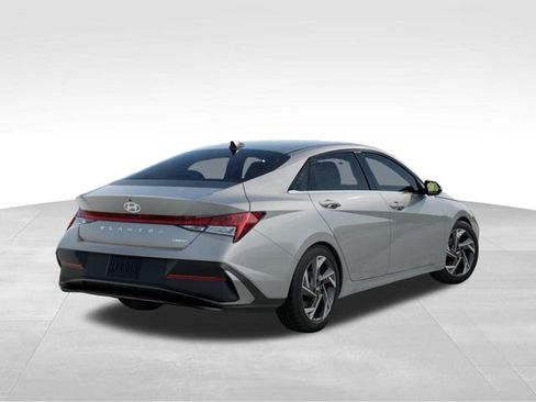 New 2026 Hyundai Elantra Limited image 4