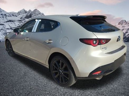 New 2026 MAZDA MAZDA3 Hatchback w/Premium Plus Pkg image 2