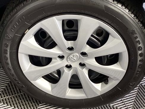 Used 2024 Toyota Corolla LE FWD image 27