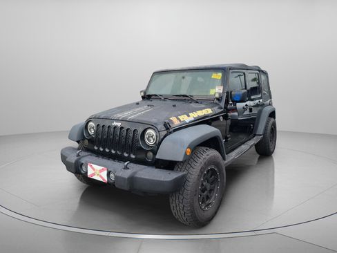 Used 2010 Jeep Wrangler Unlimited Islander image 3