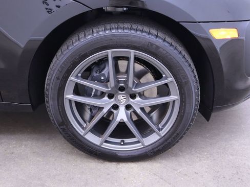 New 2025 Porsche Macan Turbo image 14