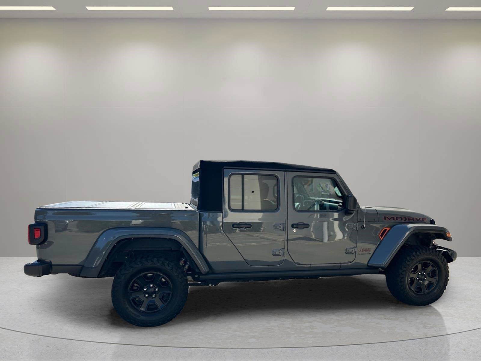Used 2022 Jeep Gladiator Mojave w/ Cold Weather Group AWD/4WD image 11