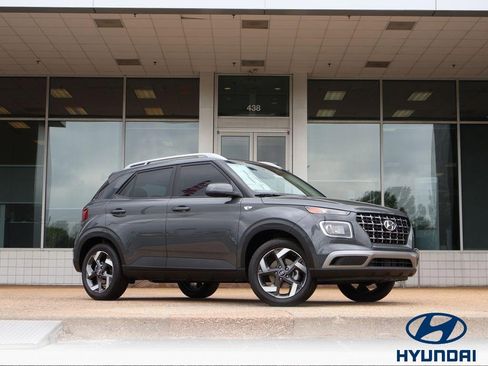 New 2026 Hyundai Venue SEL FWD image 1