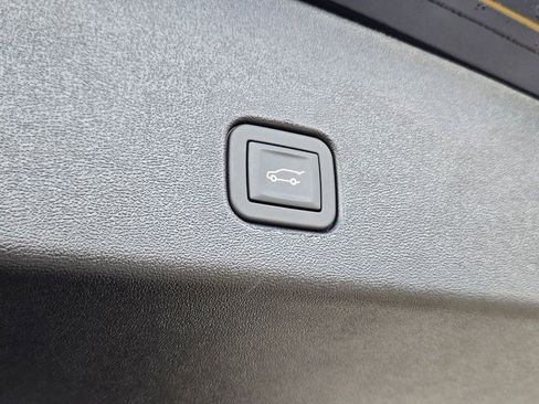 New 2026 Cadillac Optiq Sport 2 image 31