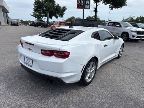 Used 2021 Chevrolet Camaro LT RWD image 6