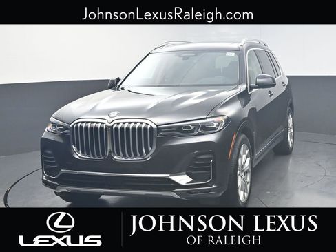 Used 2022 BMW X7 xDrive40i w/ Executive Package image 5