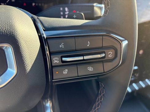 New 2026 GMC Terrain AT4 w/ LPO, Black Badging Package image 12