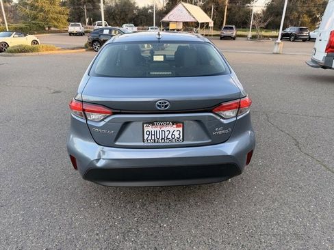 Used 2023 Toyota Corolla Hybrid Sedan image 4