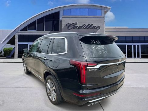 Used 2024 Cadillac XT6 Premium Luxury FWD image 6