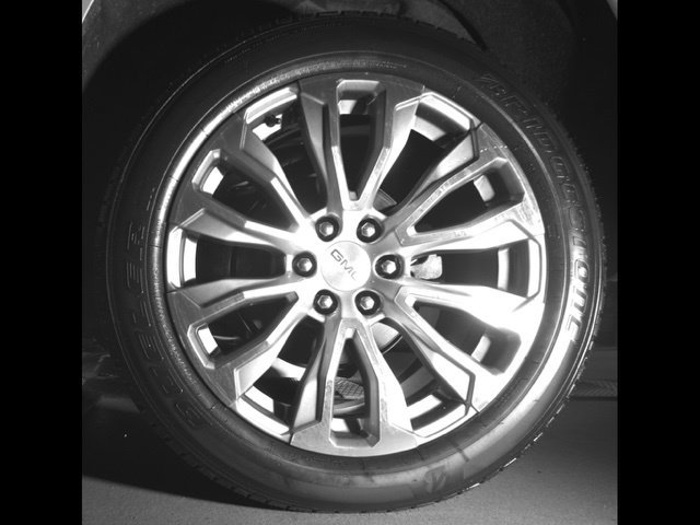 Certified 2022 GMC Yukon Denali w/ Denali Premium Package AWD/4WD image 9