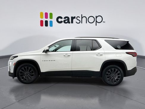Used 2023 Chevrolet Traverse RS AWD/4WD image 2
