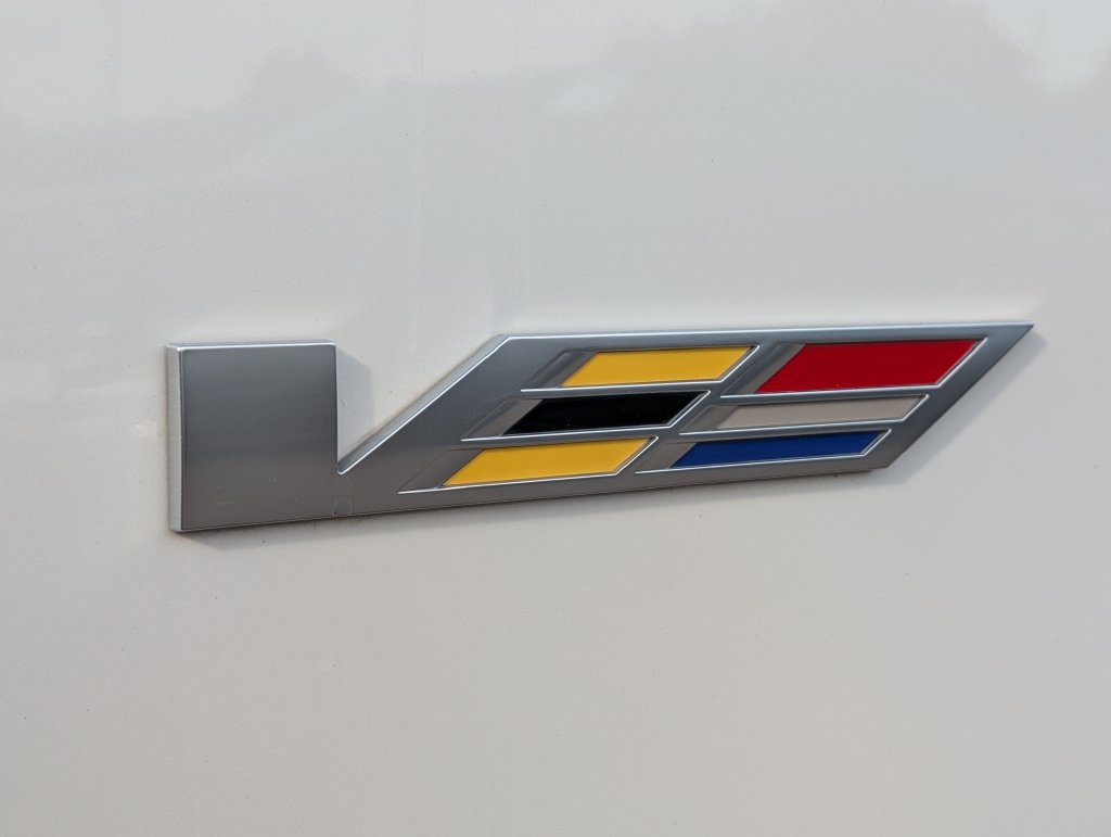 Used 2023 Cadillac Escalade V AWD/4WD image 11