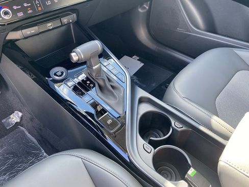 New 2026 Kia Niro EX w/ EX Premium Package image 24