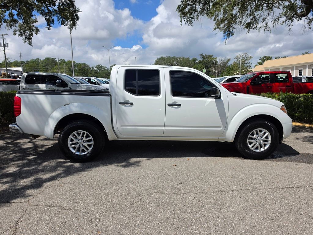 Used 2016 Nissan Frontier SV RWD image 5