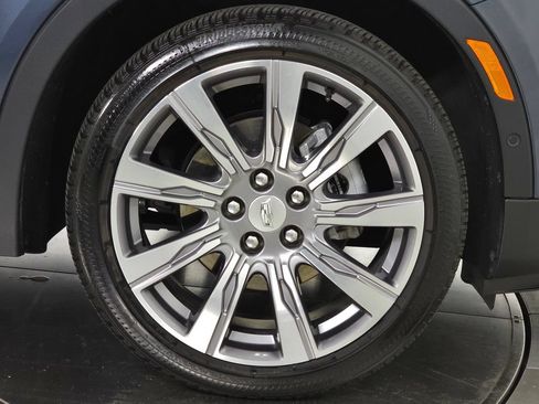 Used 2020 Cadillac XT4 Premium Luxury AWD/4WD image 12