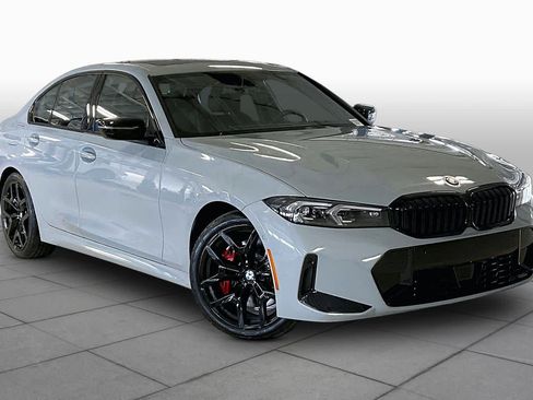New 2026 BMW 330i Sedan w/ M Sport Package RWD image 2