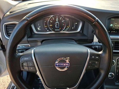 Used 2016 Volvo S60 T5 Premier w/ Protection Package image 19