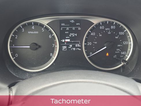 Used 2023 Nissan Kicks S image 17