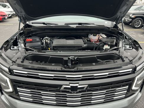 Used 2025 Chevrolet Tahoe High Country image 29