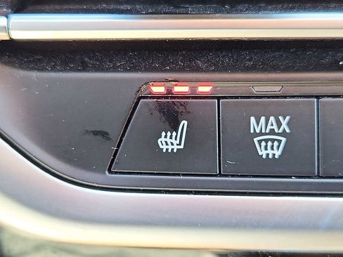 Used 2024 BMW X3 xDrive30i w/ Premium Package image 25