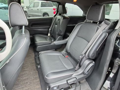 Used 2022 Honda Odyssey Elite image 10