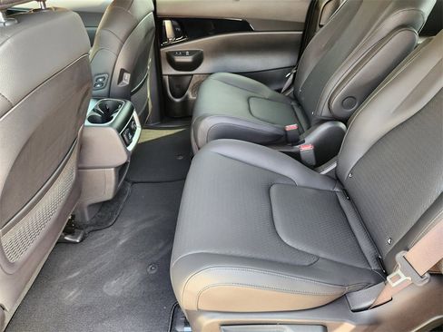 New 2026 Kia Carnival SX Prestige image 21