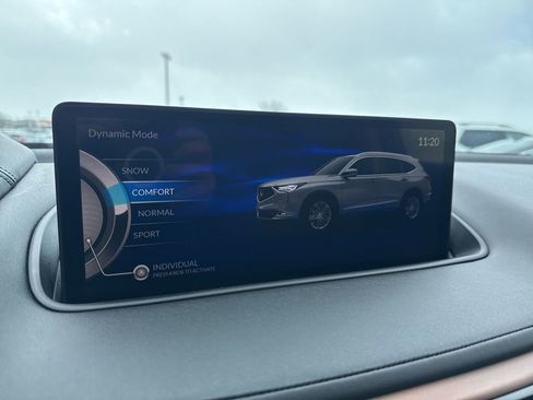 Certified 2024 Acura MDX SH-AWD w/ Technology Package image 27