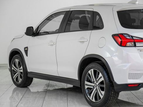 Used 2020 Mitsubishi Outlander Sport ES image 60