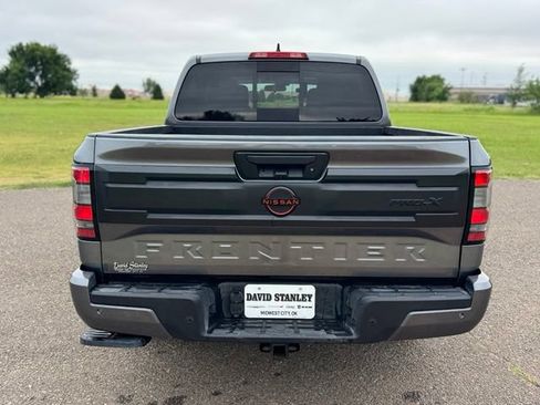 Used 2026 Nissan Frontier Pro-X w/ Tow Package RWD image 5