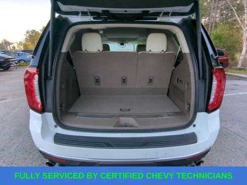 Used 2021 GMC Yukon Denali w/ Denali Premium Package image 44