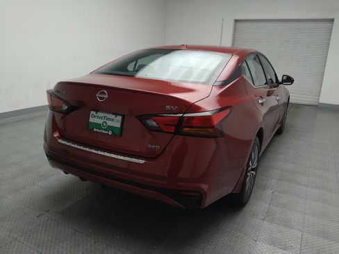 Used 2023 Nissan Altima 2.5 SV AWD/4WD image 7