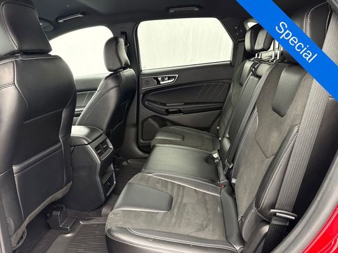 Used 2023 Ford Edge ST AWD/4WD image 16