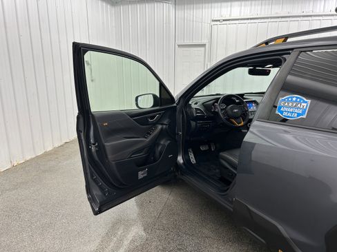 Used 2022 Subaru Forester Wilderness w/ Wilderness Package AWD/4WD image 23