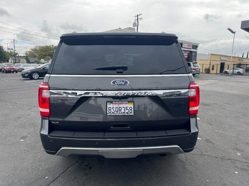 Used 2020 Ford Expedition XLT RWD image 6