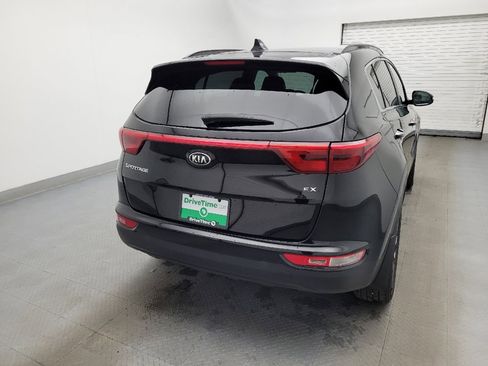 Used 2019 Kia Sportage EX w/ EX Premium Package image 7
