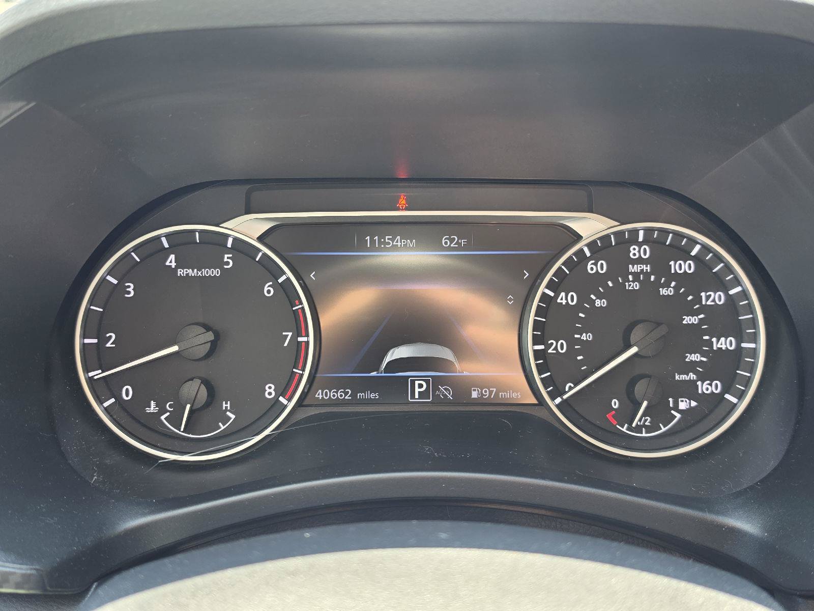 Used 2025 Nissan Sentra SR FWD image 22