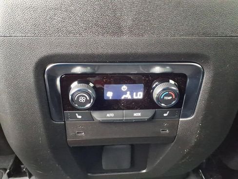 New 2026 Chevrolet Suburban Premier w/ Sun And Tow Package AWD/4WD image 13
